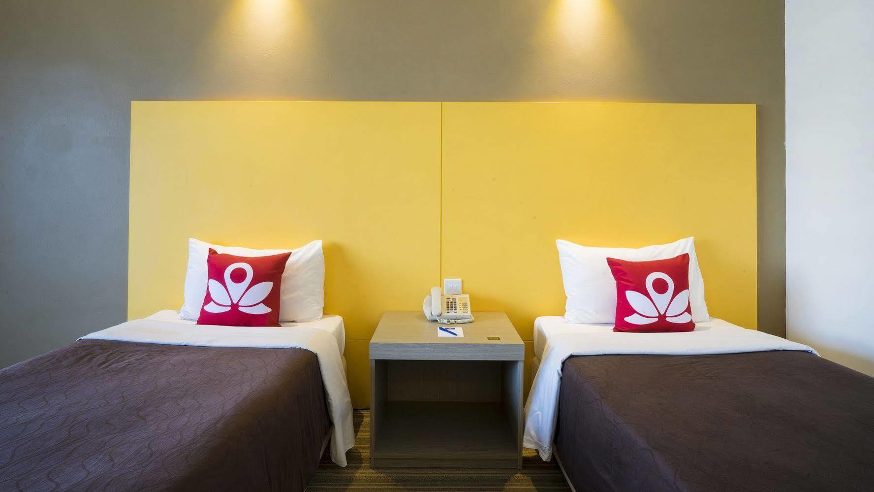 Zen Rooms Orchard Сингапур Экстерьер фото